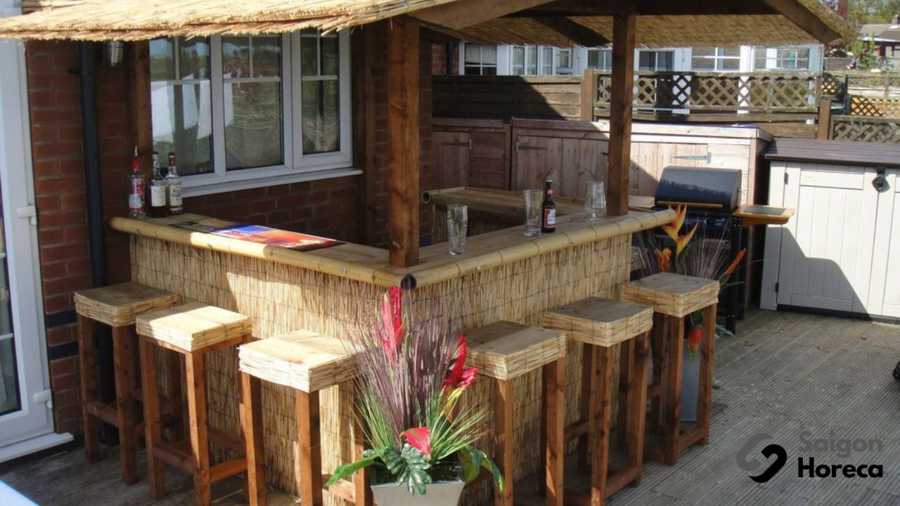 Outdoor Bar 3