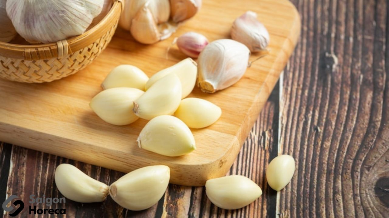 Raw Garlic