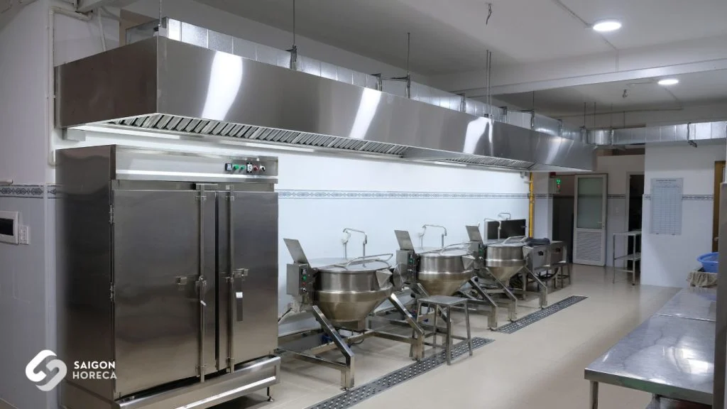 Kitchen design suggestions for schools, factories, hospitals - Safe & economical