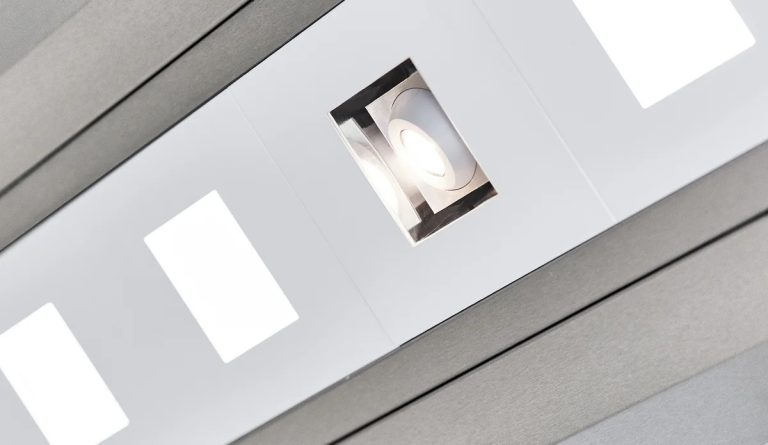 HCL Industrial Kitchen Lighting - Halton Skyline Culinary and Human Centric Light (CE)
