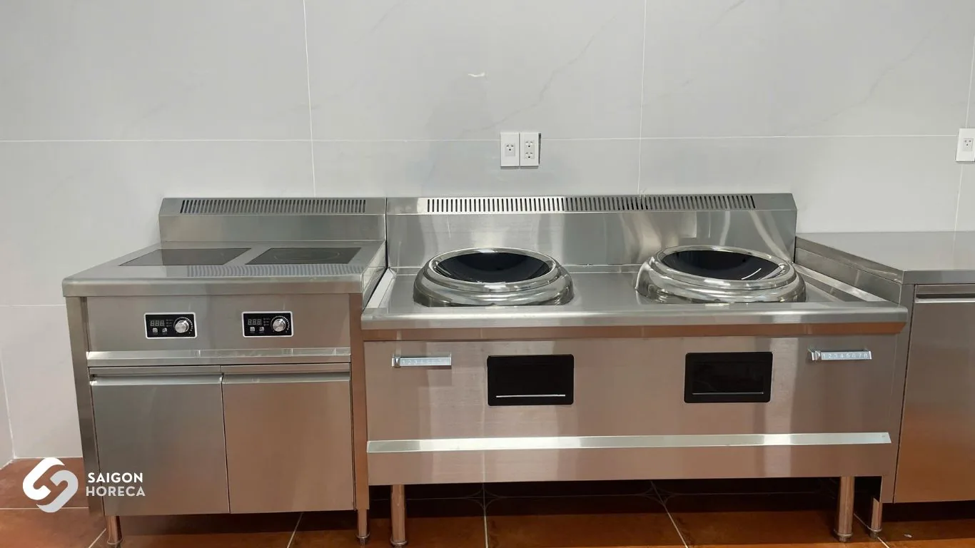 Hệ thống bếp xào từ công nghiệp inox công suất lớn tại bếp Vĩnh Hiệp do Saigon Horeca thi công