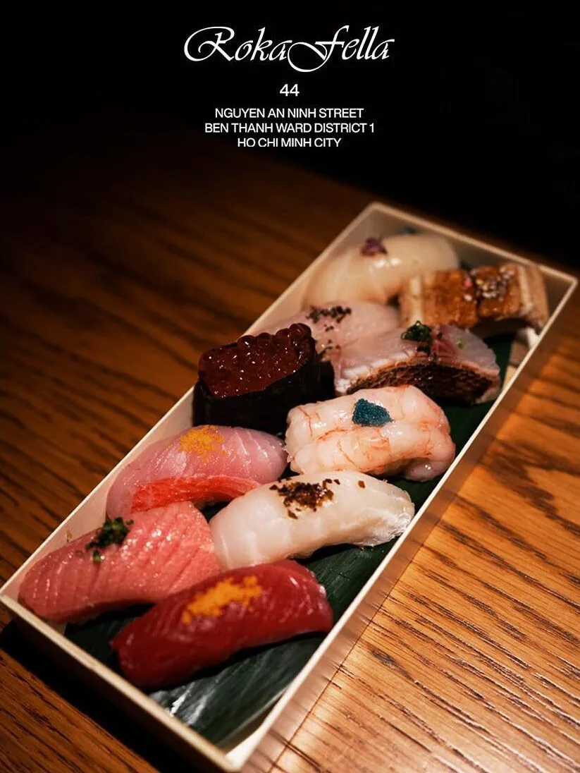 Set sushi nigiri cá ngừ Otoro và tôm ngọt thượng hạng tại Roka Fella